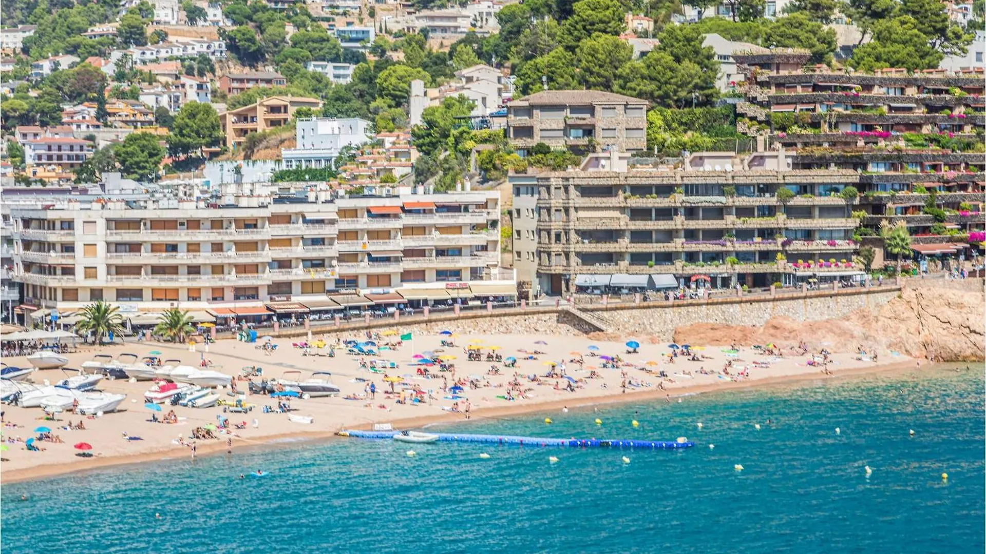 Amazing Apartment In Tossa De Mar With Kitchen Spanje